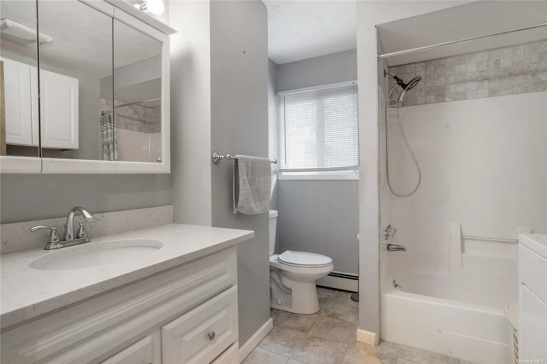 Photo of 110 Riviera Drive