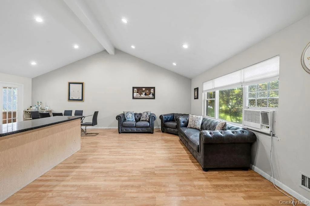 Photo of 19 Glenbrook Road
