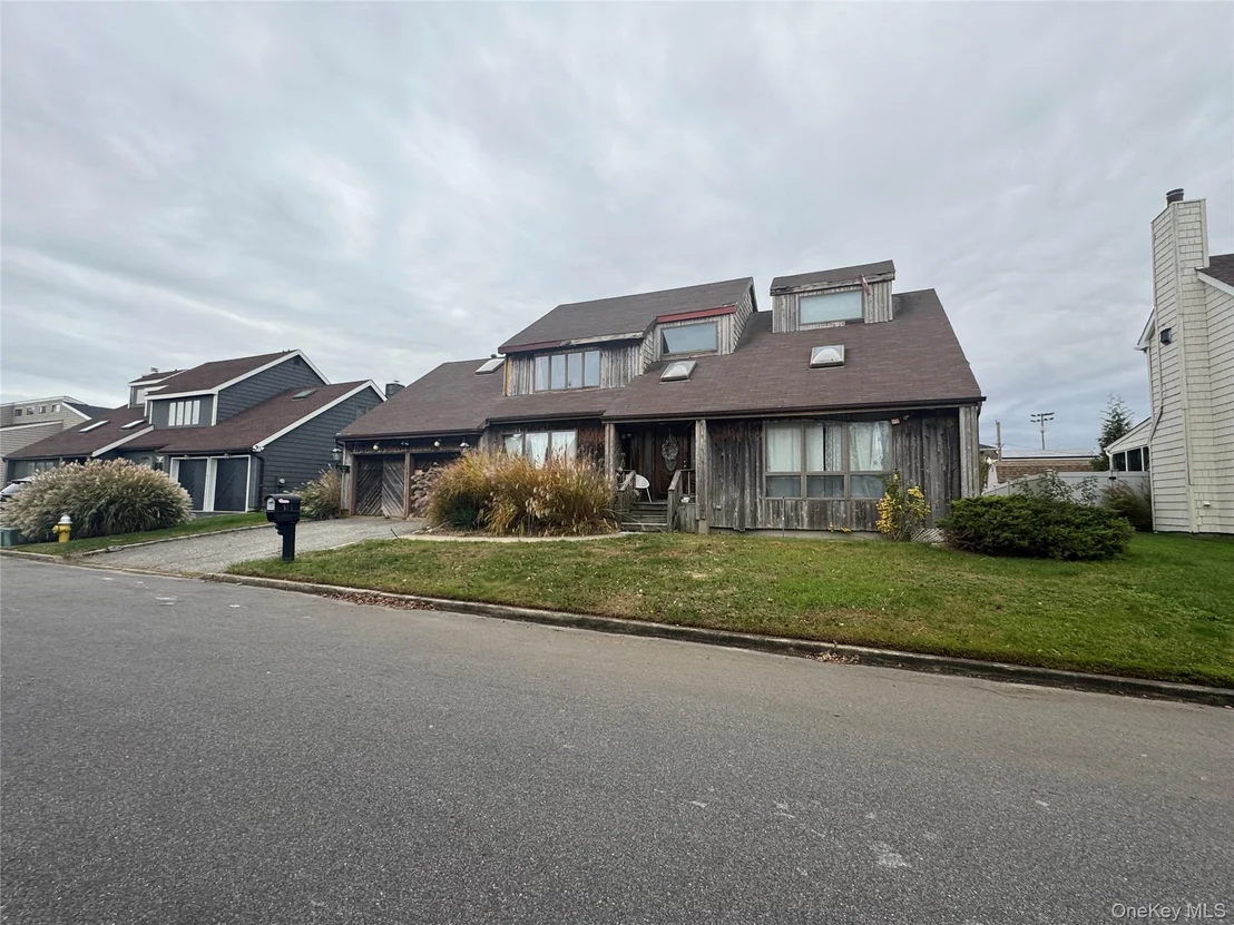 Photo of 815 Anthony Drive