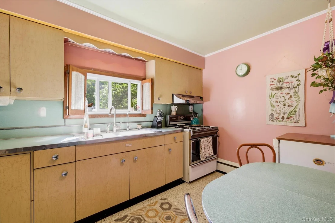 Photo of 37 Winston Drive