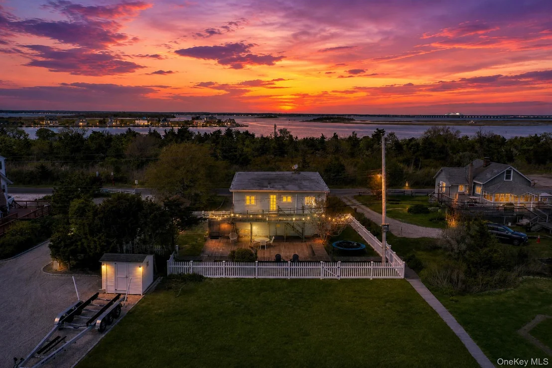 Photo of 6 Oak Beach Road