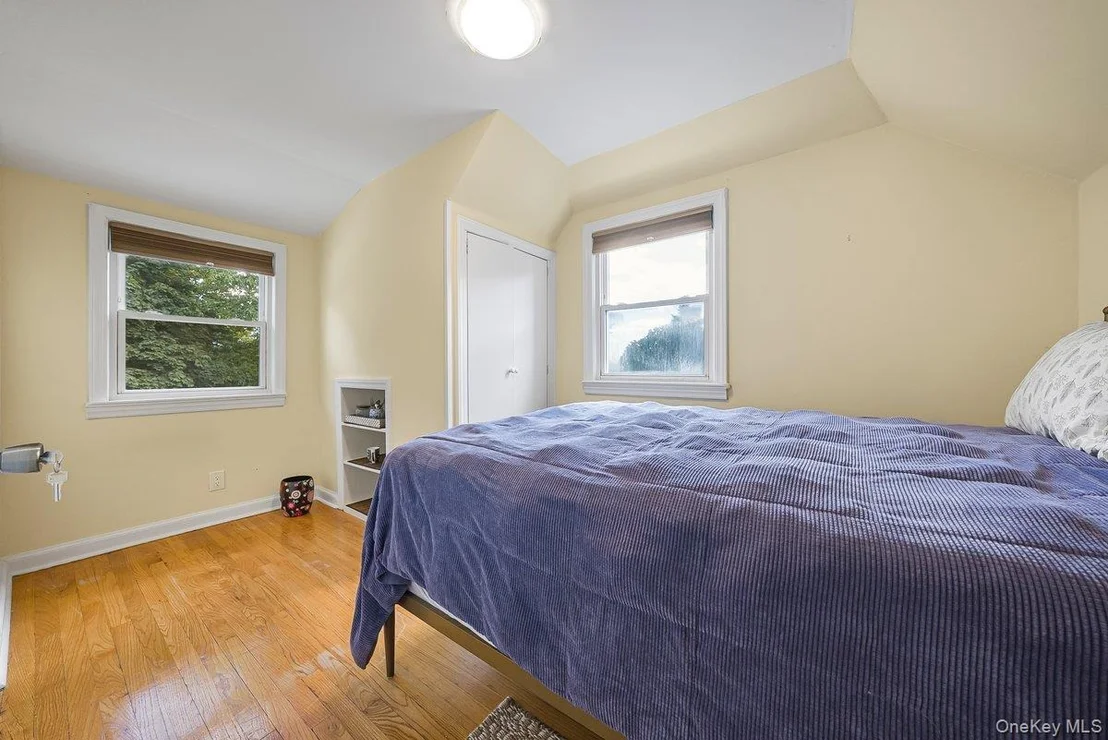 Photo of 104 Lefferts Road