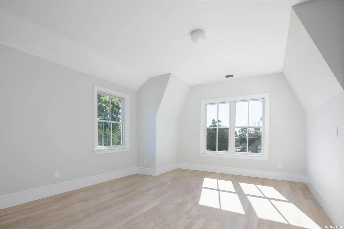 Photo of 134 2nd Street