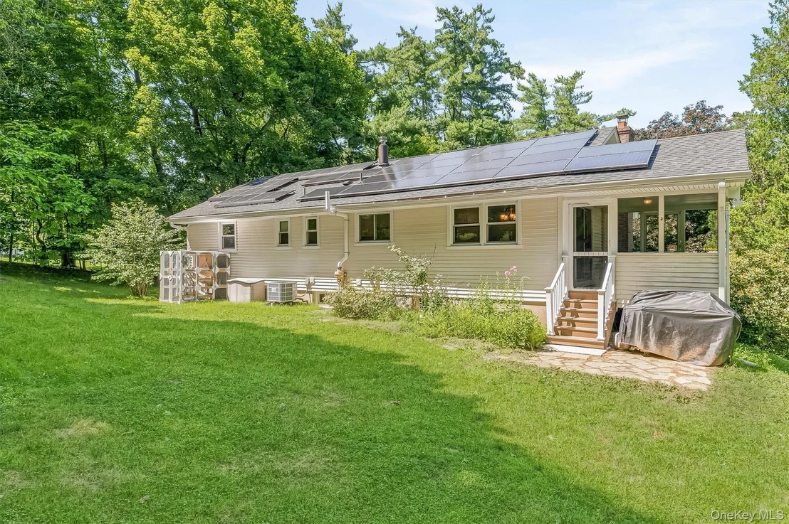 Photo of 124 Cedar Lane