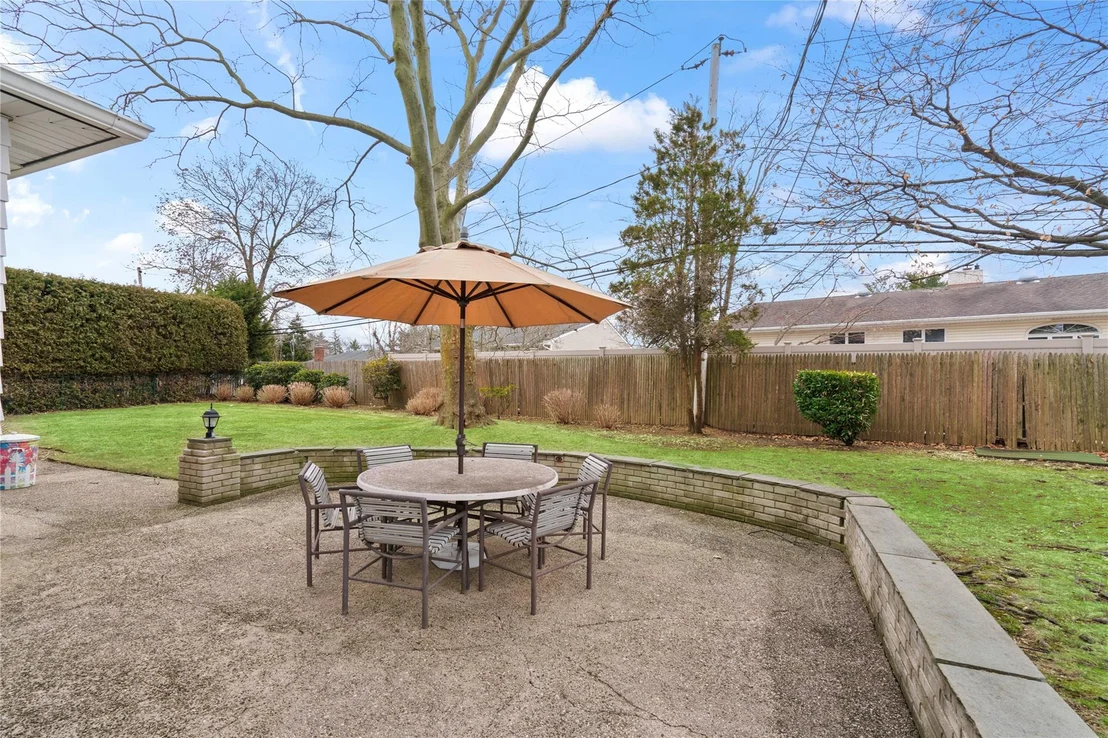 Photo of 256 Forest Drive