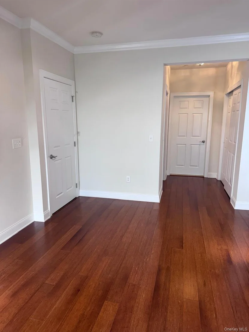 Photo of 622 Regency Drive