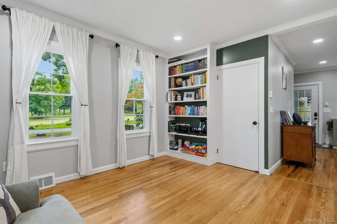 Photo of 168 Shawangunk Road