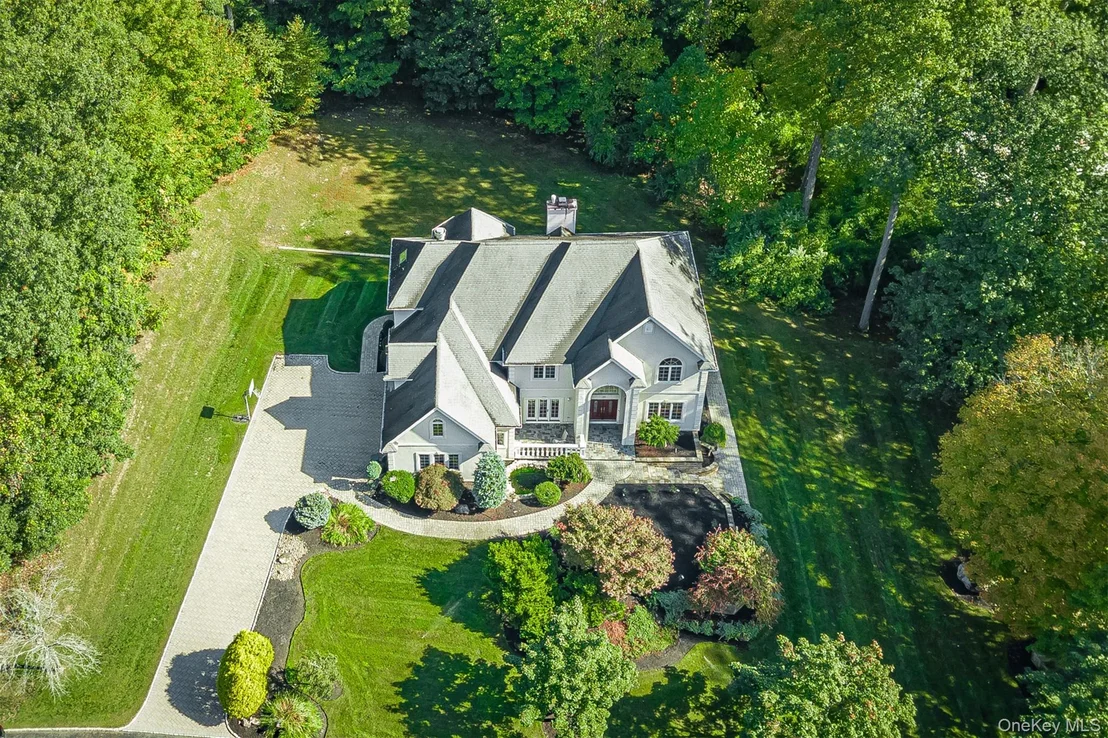 Photo of 30 Senator Levy Drive