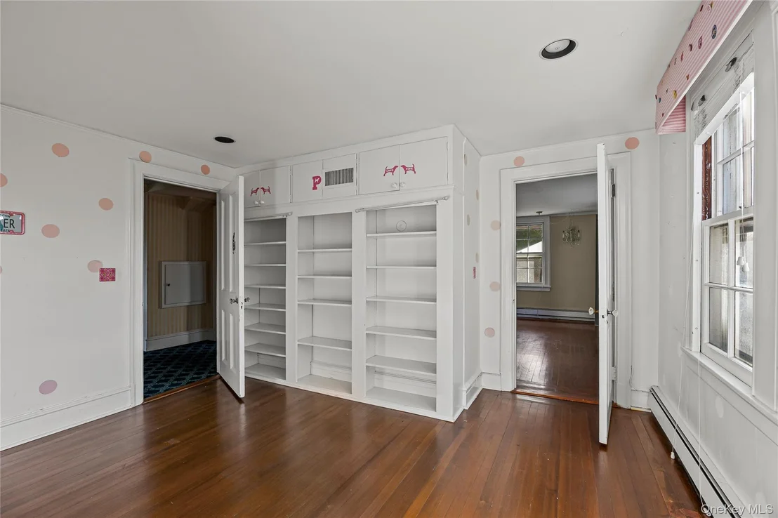 Photo of 175 Burton Lane