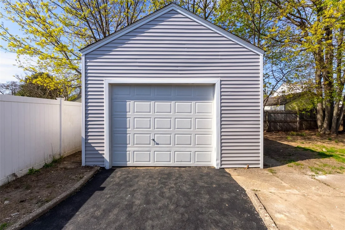 Photo of 33 Veronica Lane