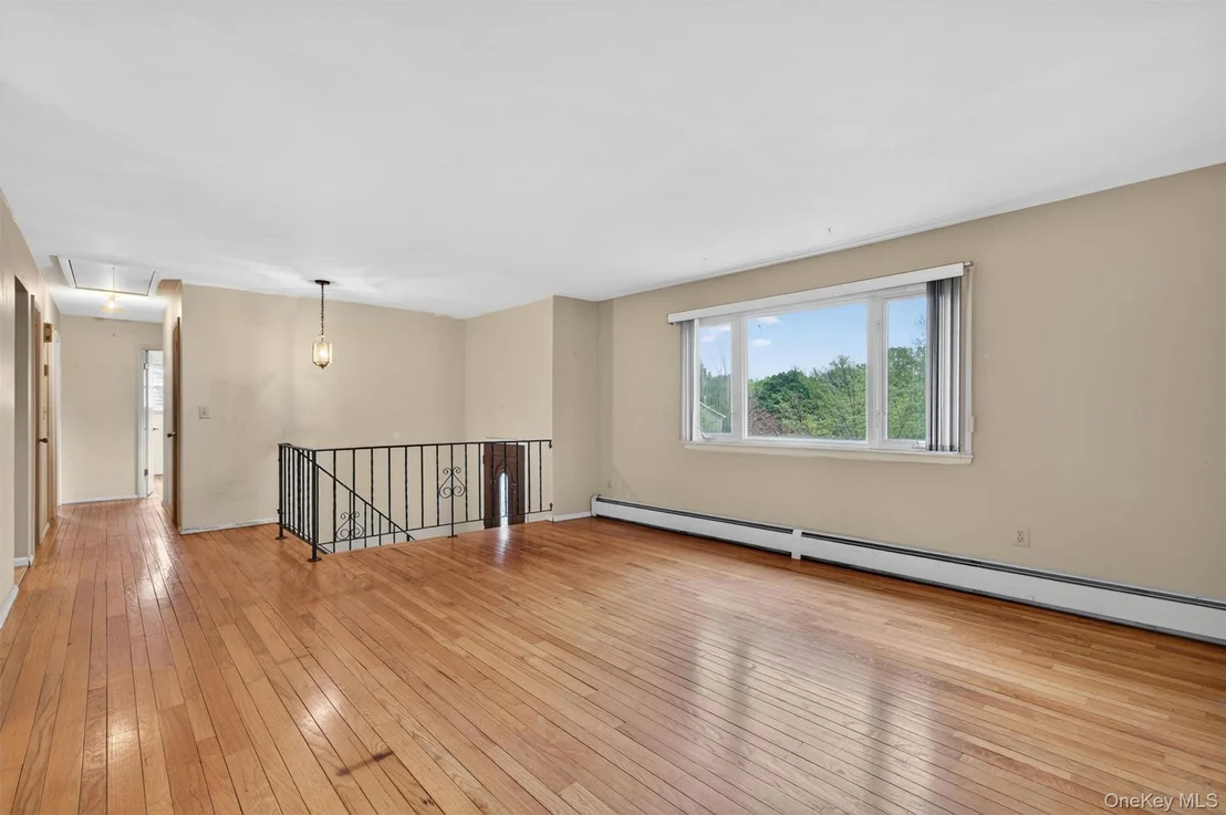 Photo of 126 Rolling Meadows Road