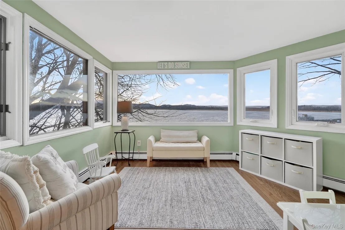 Photo of 1501 Eagle Bay Drive