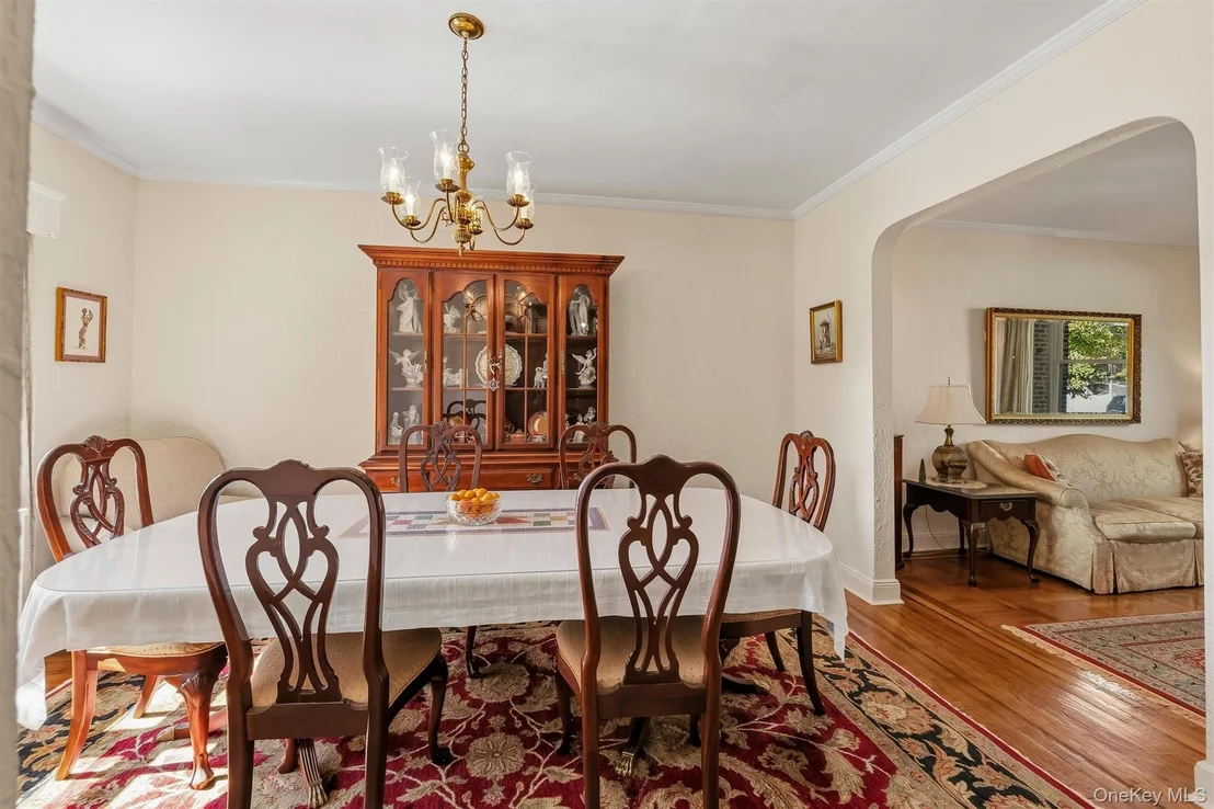 Photo of 1114 Mace Avenue