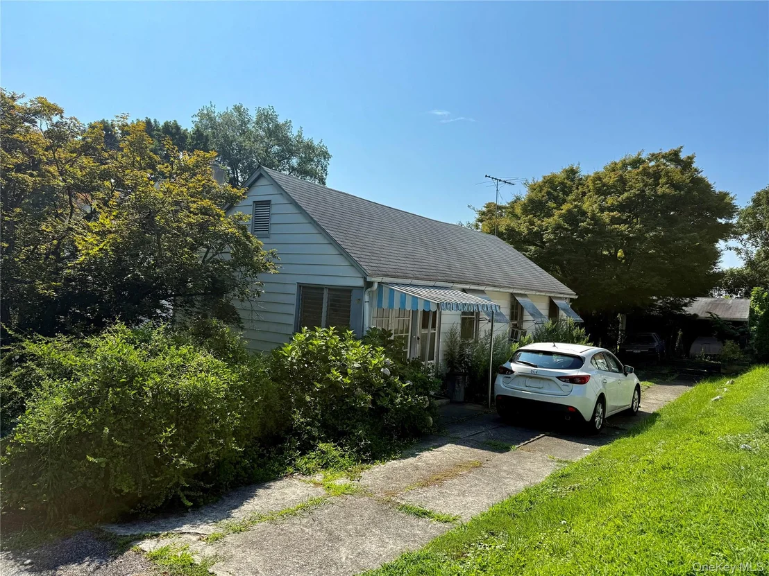 Photo of 22 Lafayette Avenue