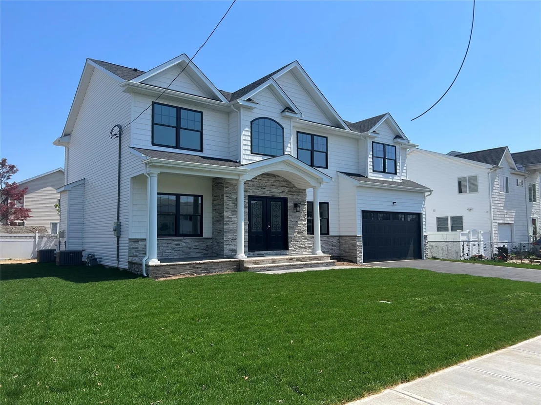 Photo of 10 19th Street