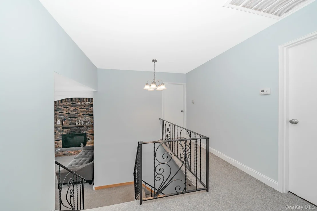 Photo of 24 Brooktree Circle