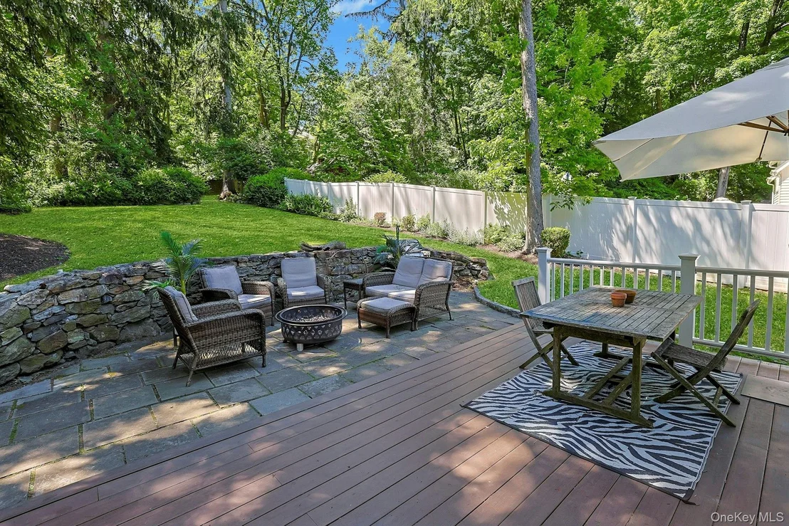 Photo of 65 Douglas Road