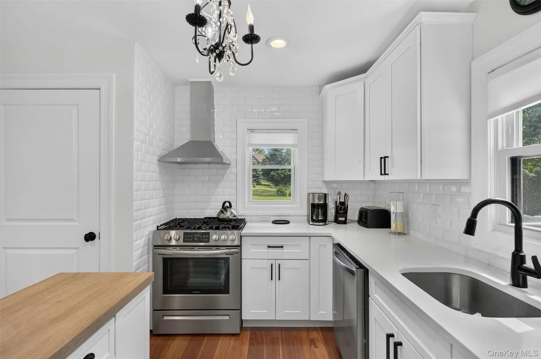 Photo of 155 Arcadia Road
