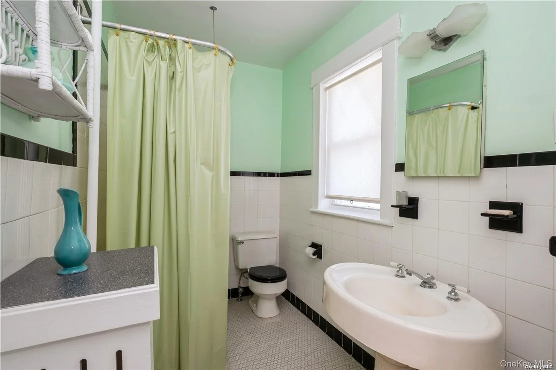Photo of 486 Oxford Road