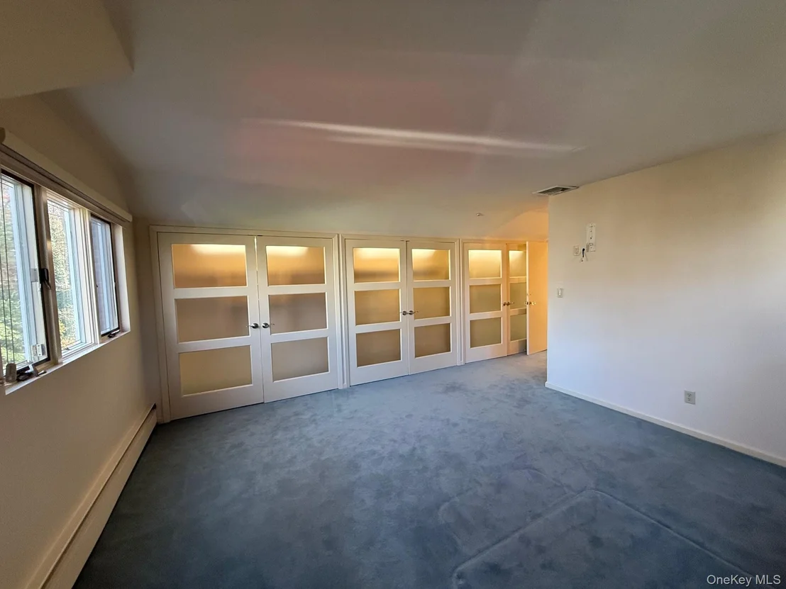 Photo of 87 McCulloch Drive