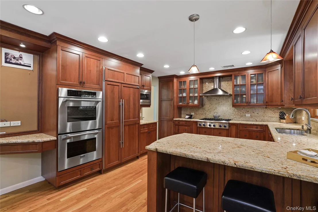 Photo of 2 Rochambeau Drive