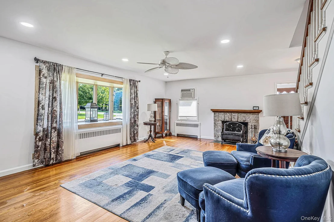 Photo of 49 Seafield Lane