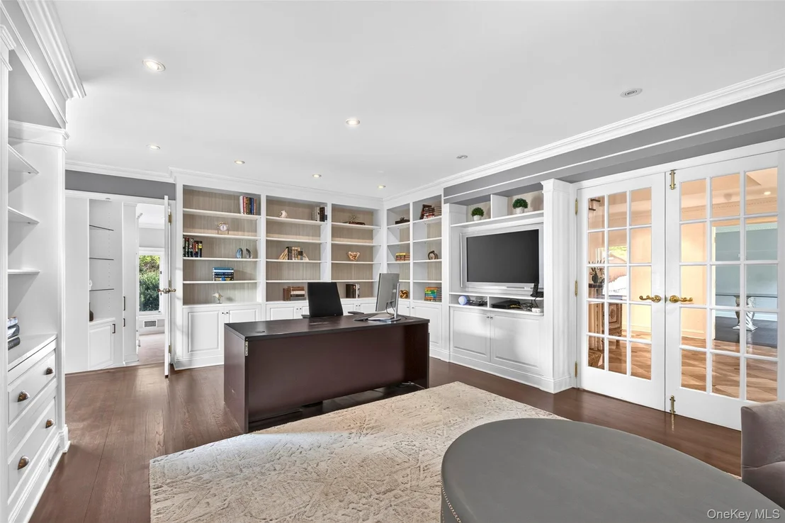 Photo of 27 Pinehurst Drive