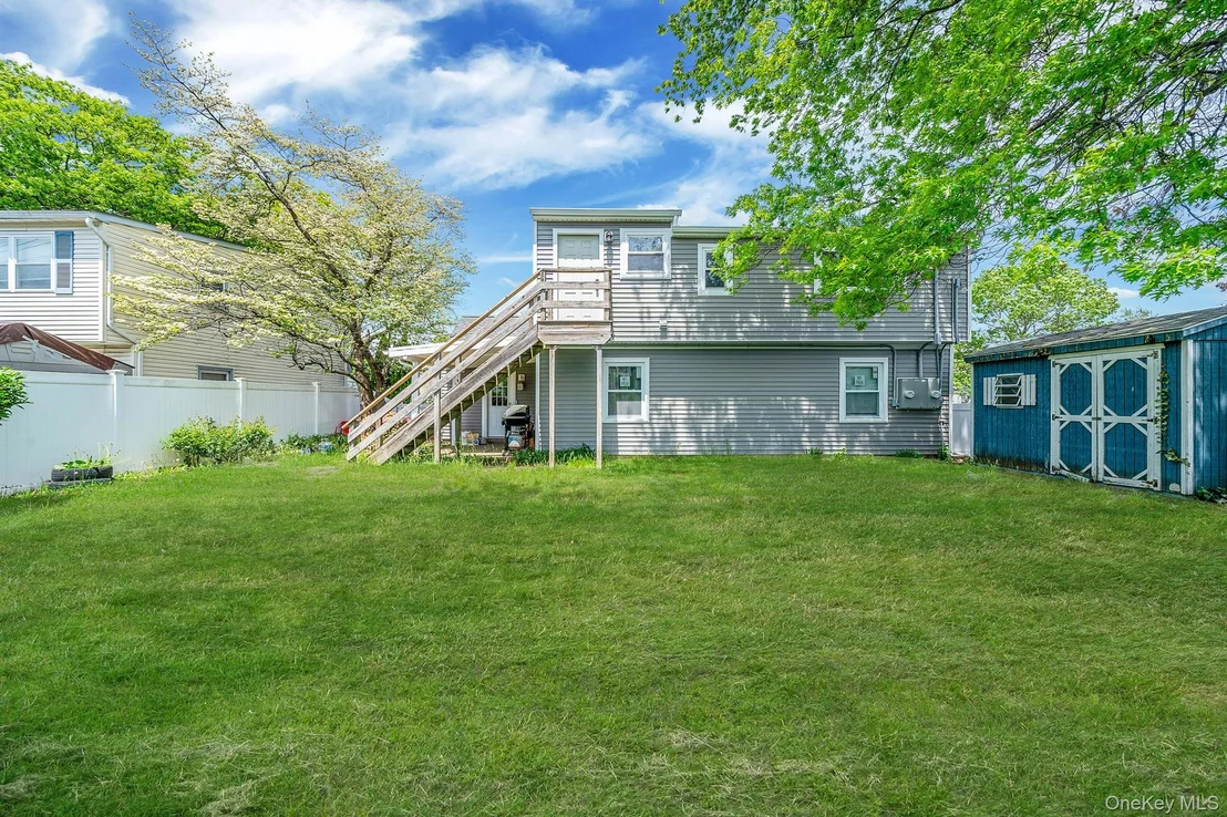 Photo of 48 Hollyhock Road