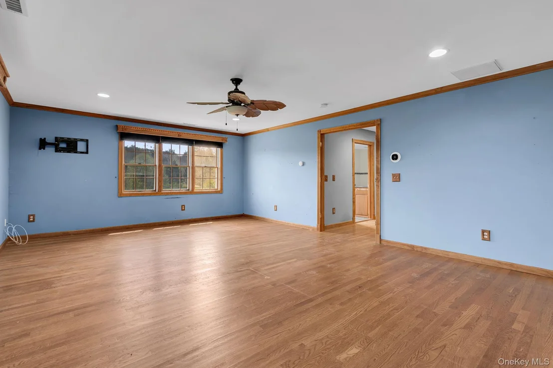 Photo of 172 Cornwall Hill Road
