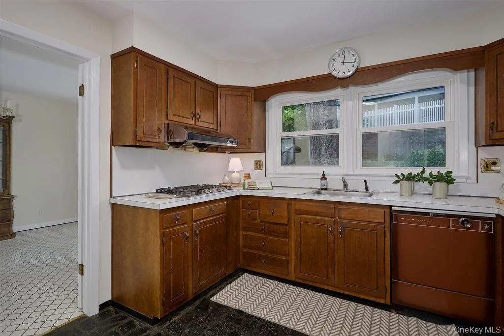 Photo of 72 Hickory Hill Drive
