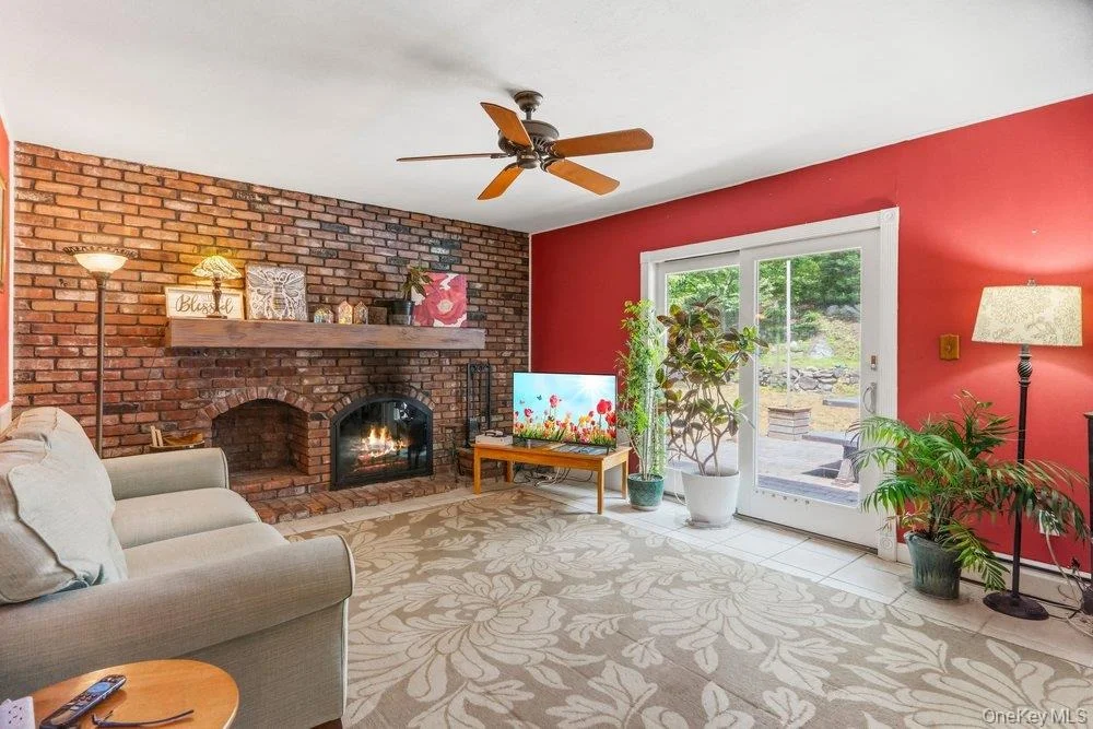 Photo of 9 Dillmont Drive