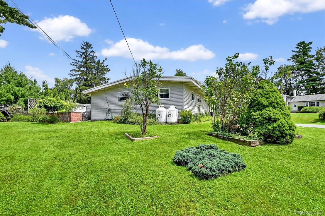 Photo of 25 Crescent View
