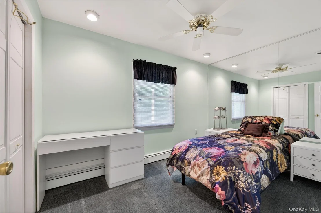 Photo of 261 Wright Avenue