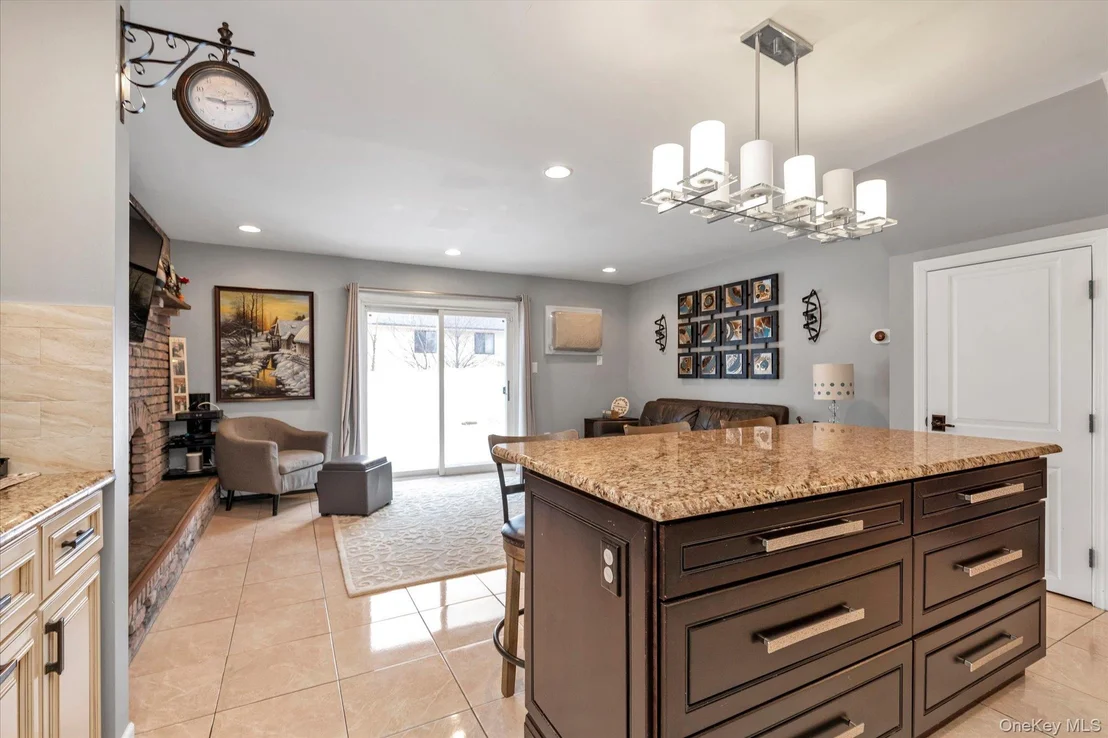 Photo of 6 Cedar Drive E