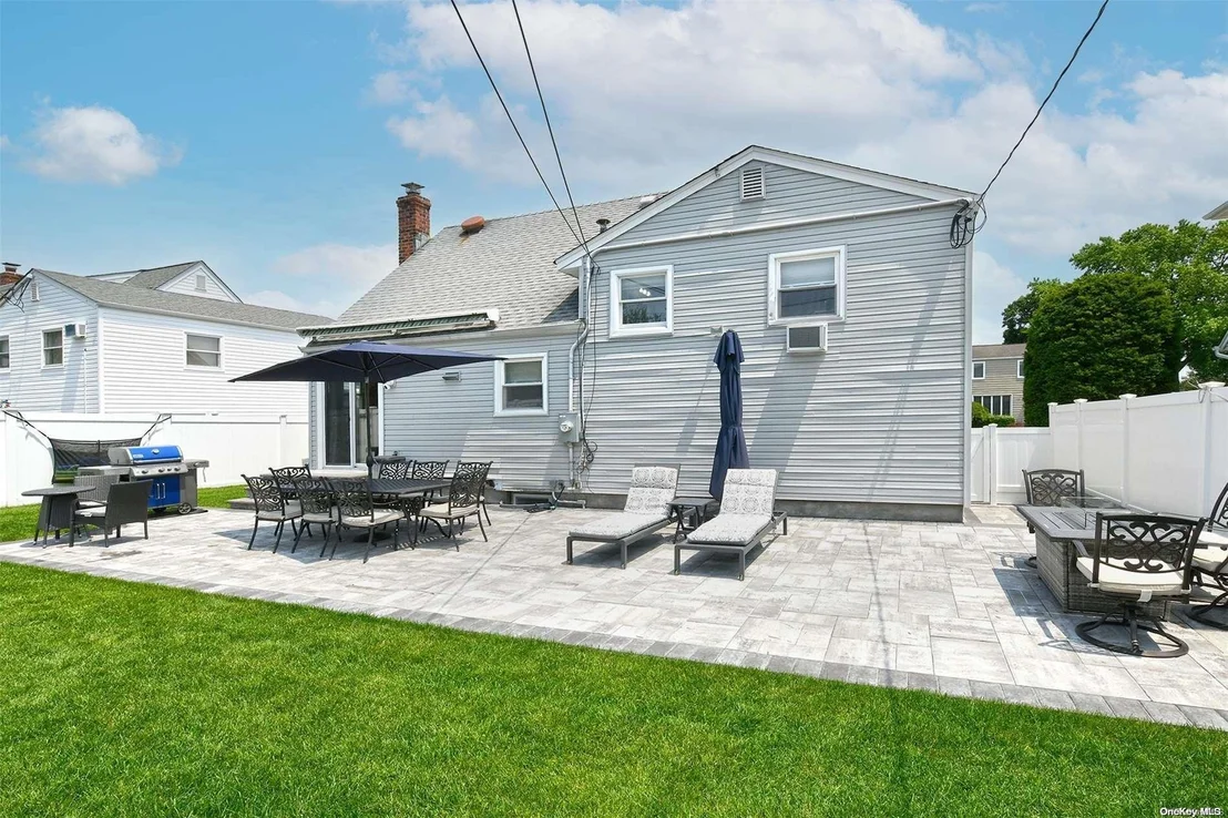 Photo of 17 Opal Drive