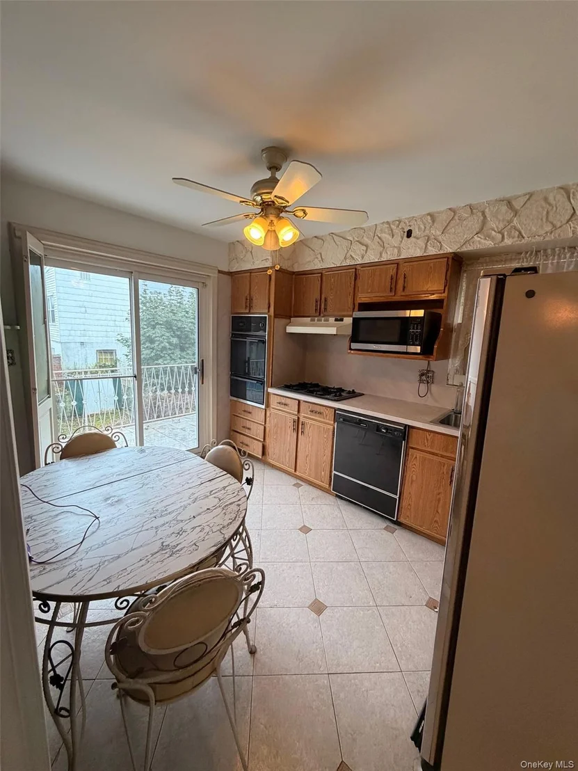 Photo of 3224 Watt Avenue