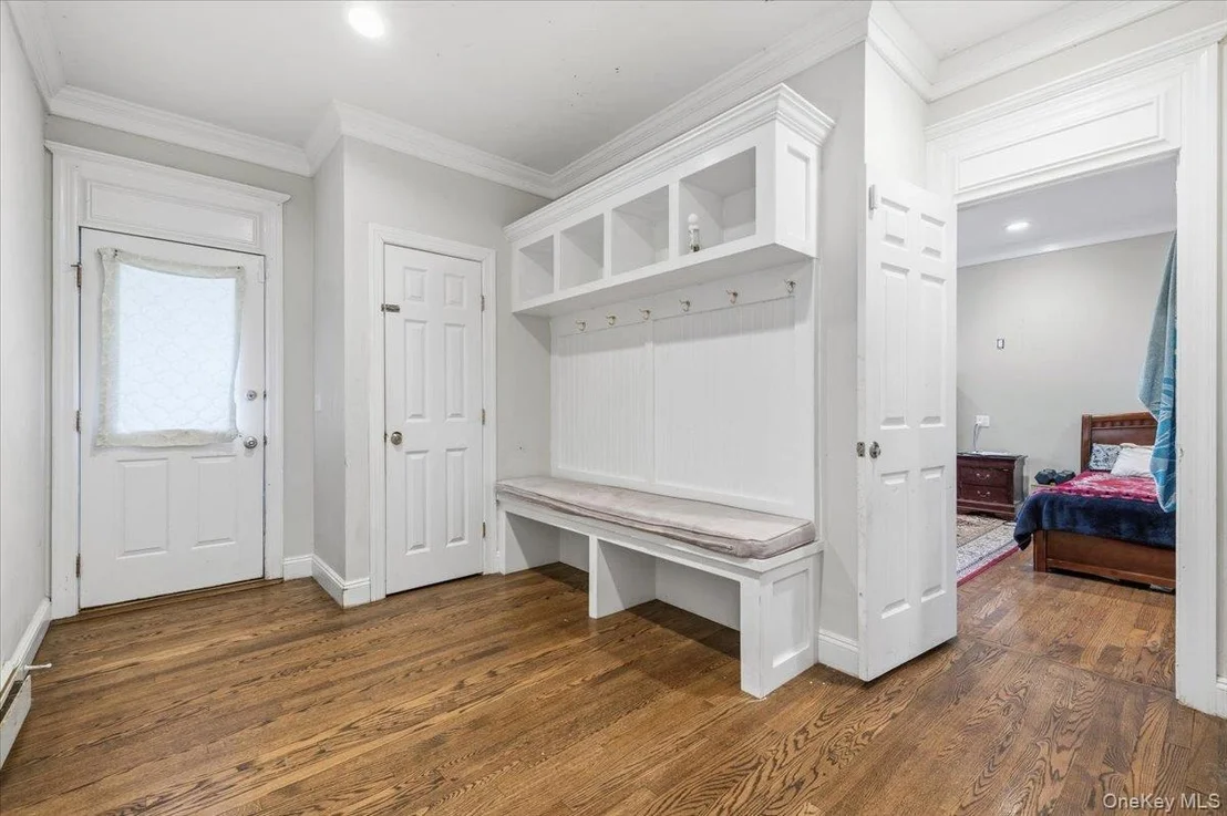 Photo of 21 Astor Avenue