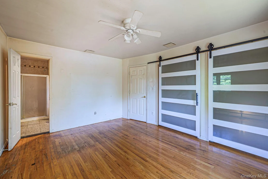 Photo of 61 Ledgewood Drive