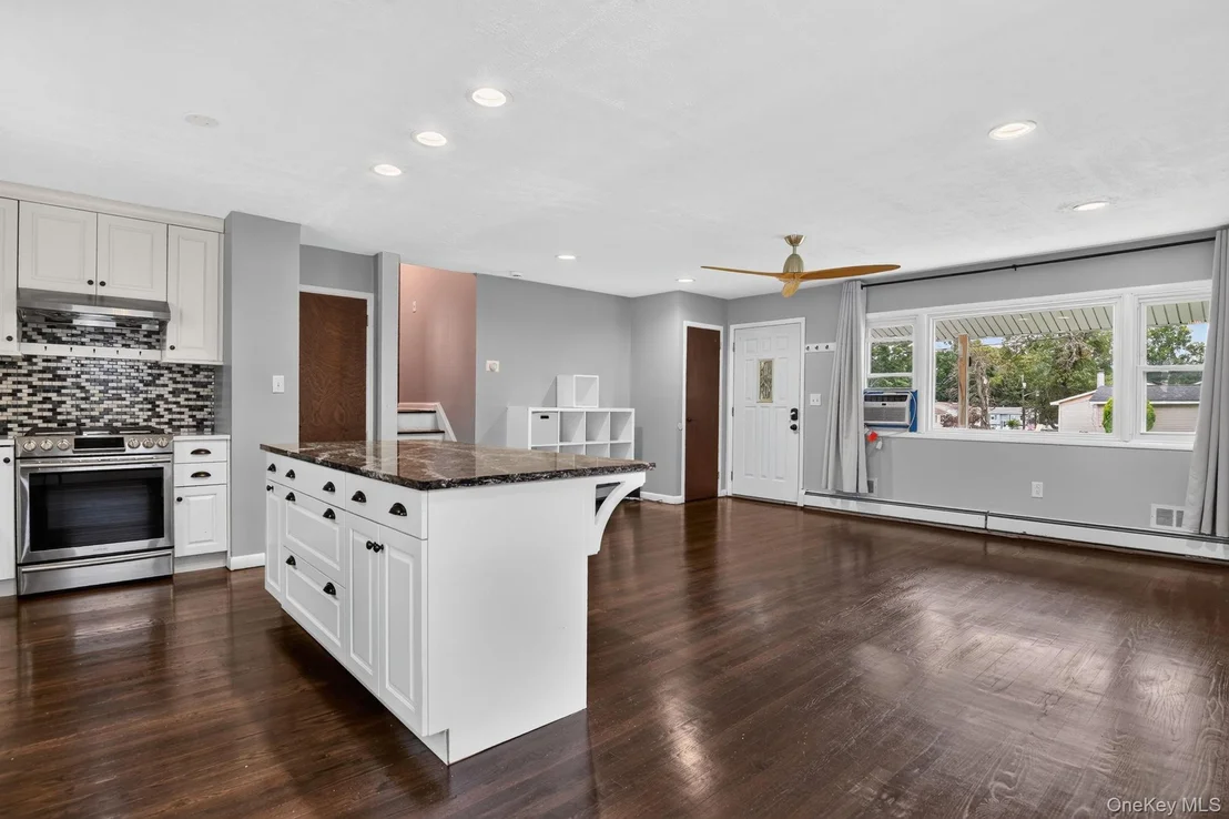 Photo of 30 Chestnut Avenue