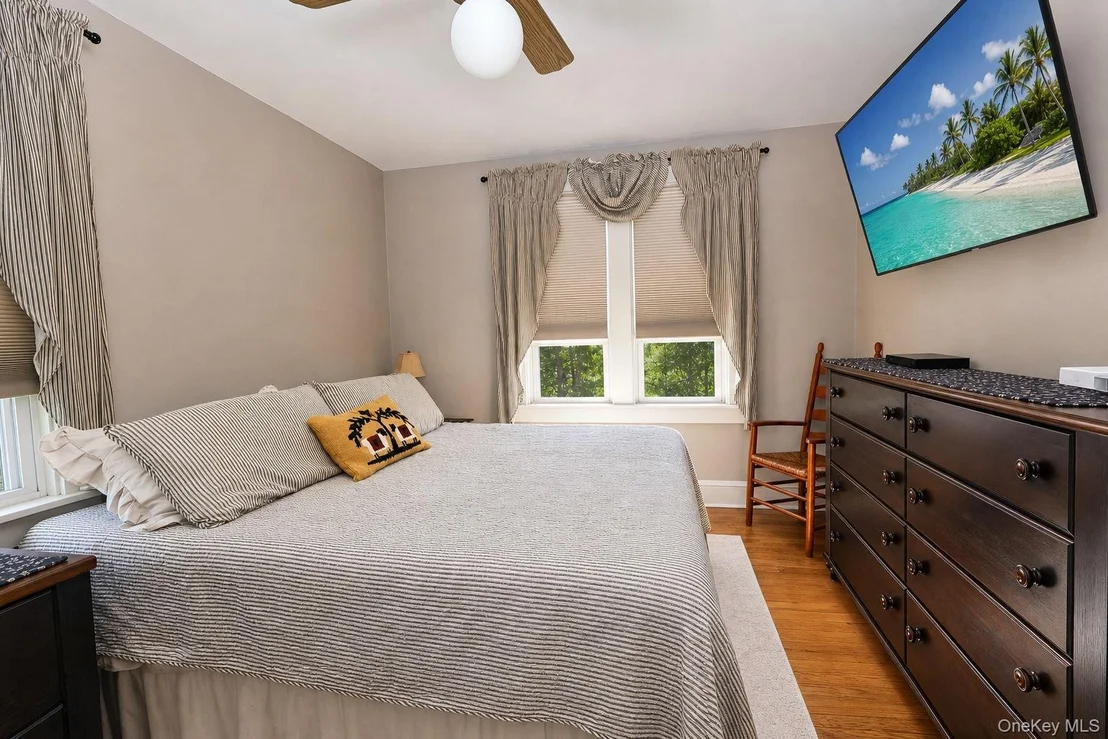 Photo of 8 Budd Avenue