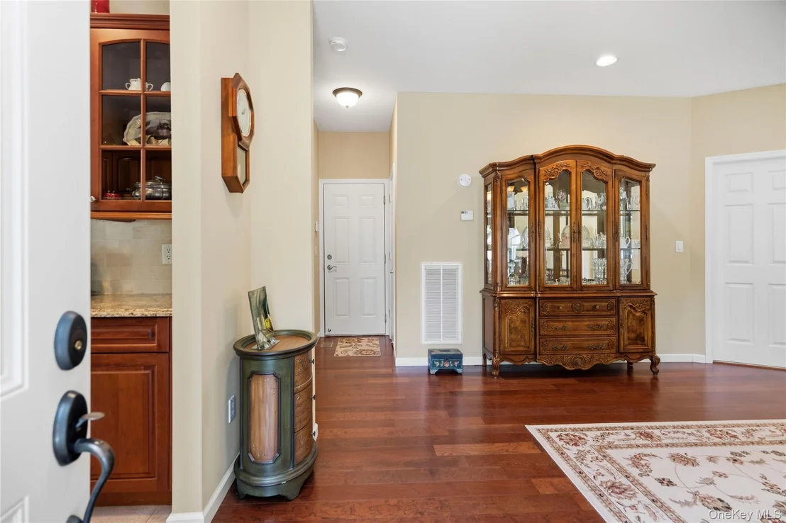 Photo of 51 Eagle Circle