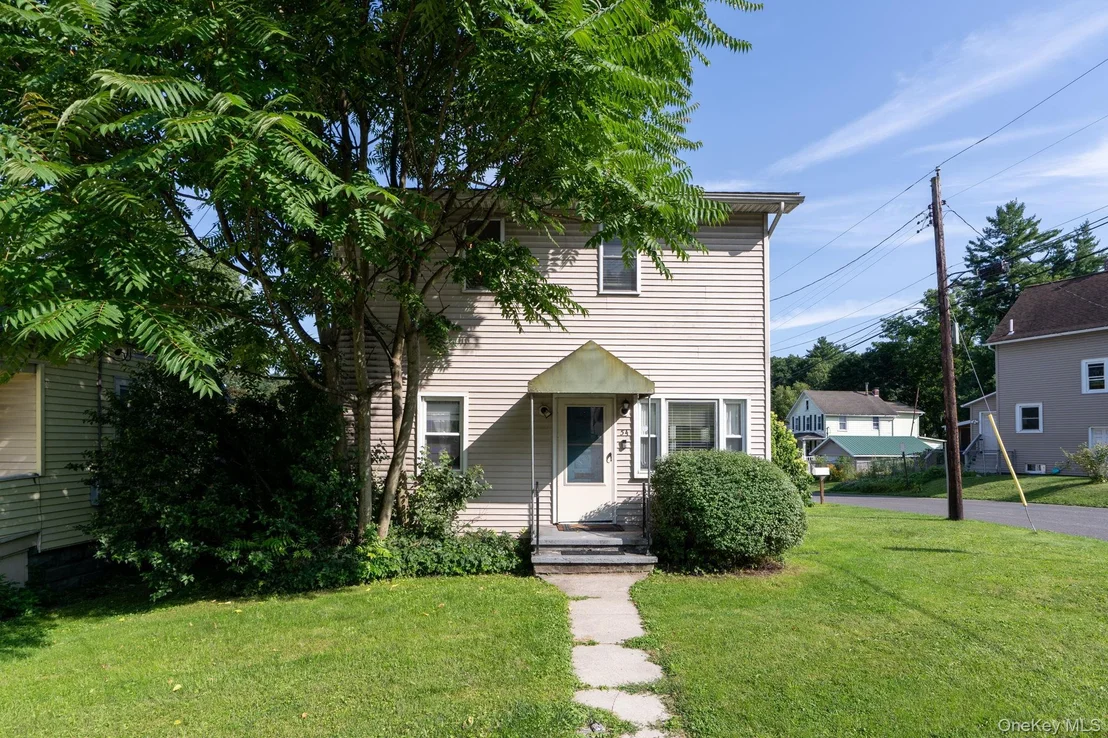 Photo of 54 Boulevard