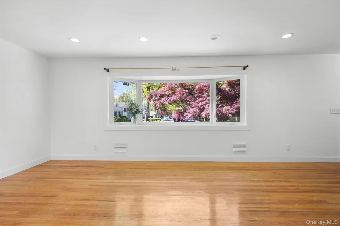 Photo of 71 Bacon Place