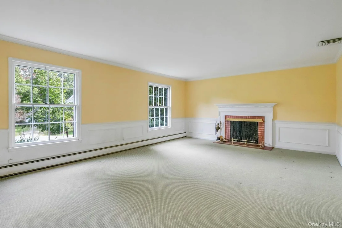 Photo of 409 Central Drive