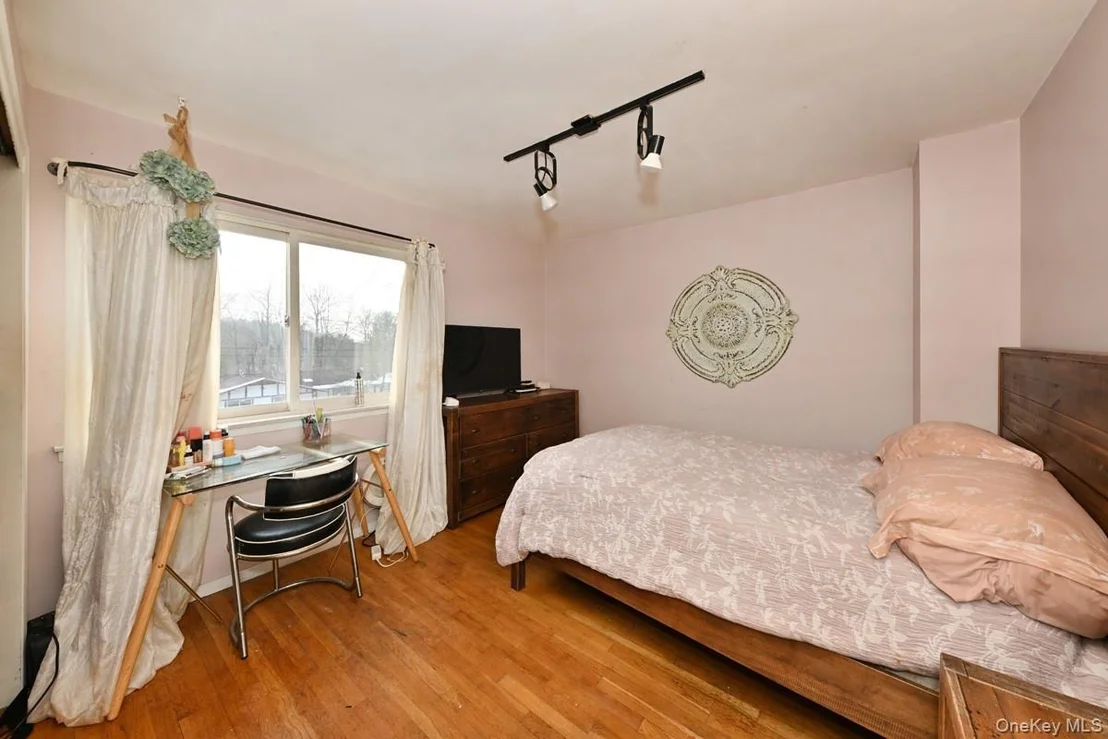Photo of 11 Lomond Avenue