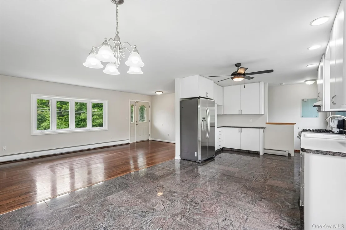 Photo of 53 W Ridge Road