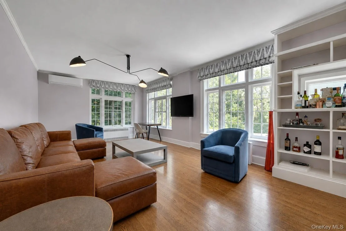 Photo of 514 Esplanade