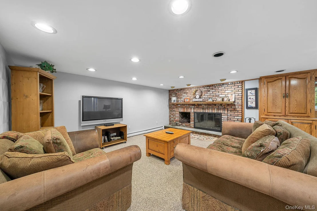 Photo of 1 Cortland Avenue