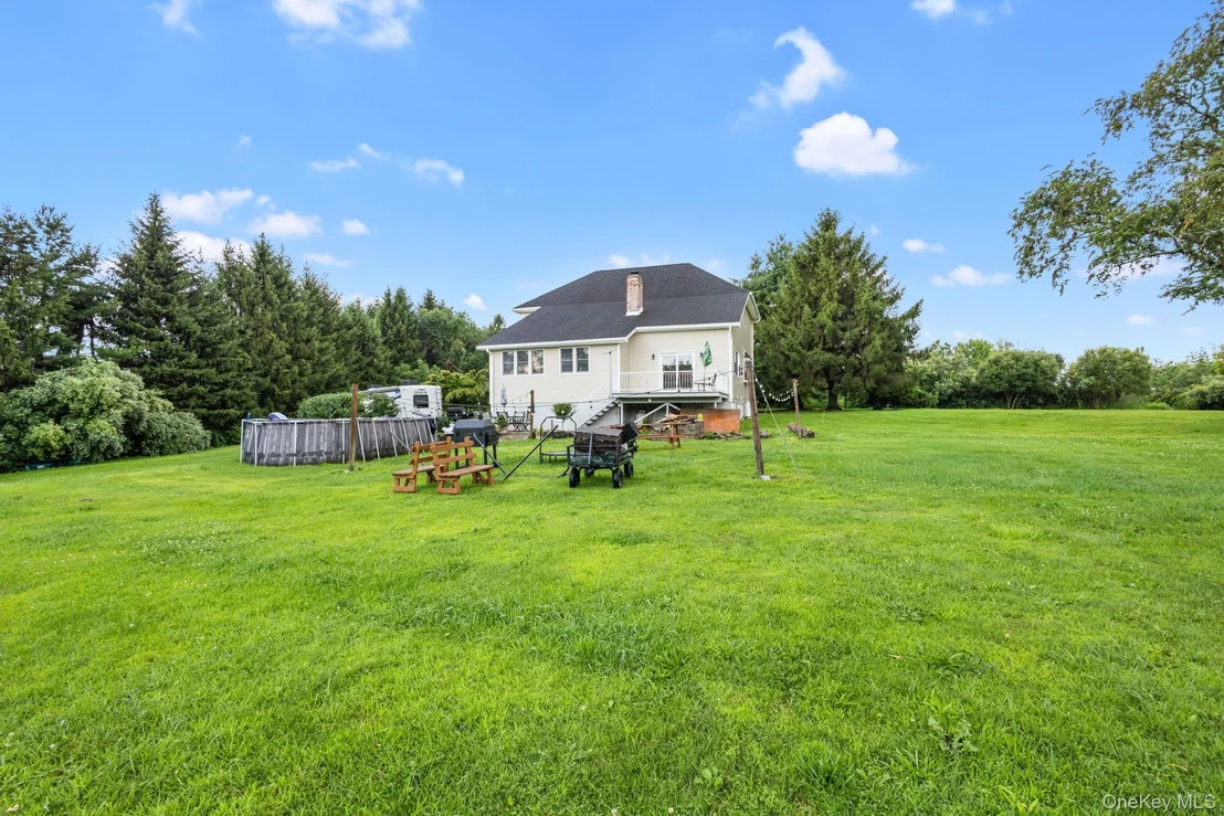 Photo of 75 Sunset Drive