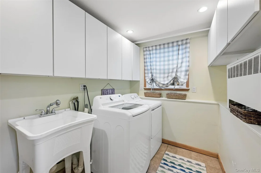 Photo of 21 Edgewood